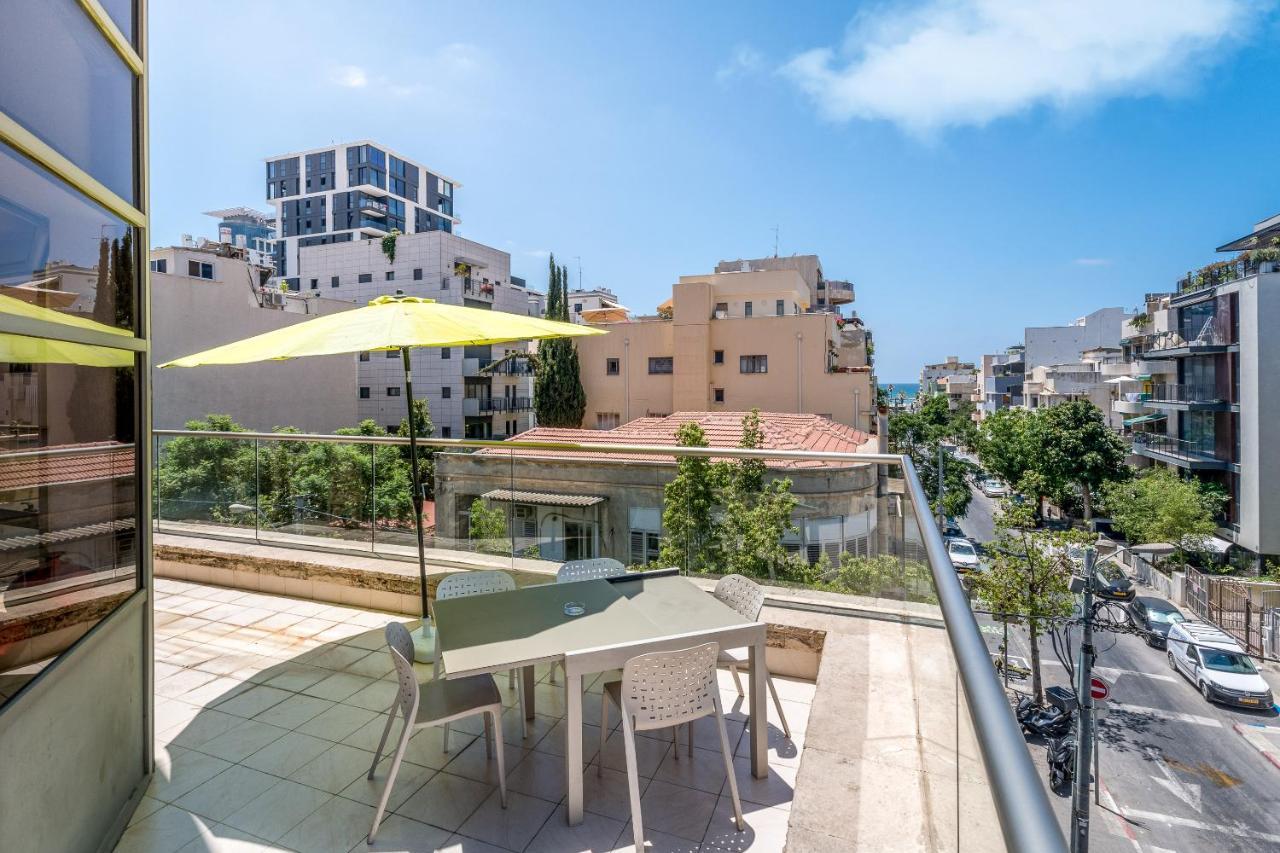 Superbe Apt Avec Terrasse Tres Proche De La Mer ! Tel Aviv Exterior foto